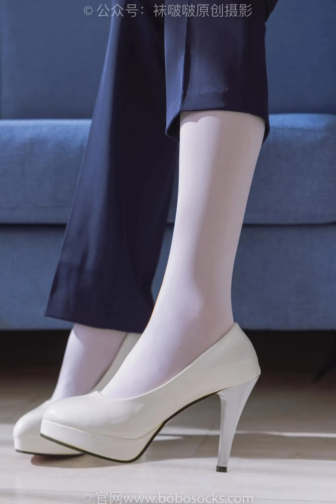 [BoBoSocks袜啵啵]NO.178 小甜豆-高跟鞋、厚白丝、ol风裤里丝 [140P]插图5